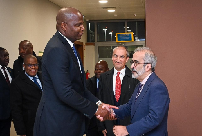 Visita de Daniel Chapo a Portugal: Cimeira Bilateral 2023