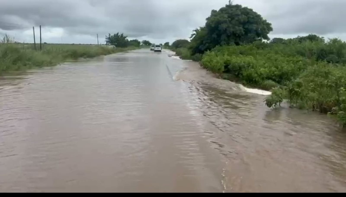 CONTINUA SUSPENSA A CIRCULAÇÃO NA ESTRADA N1, ENTRE INCOLUANA E 3 DE FEVEREIRO