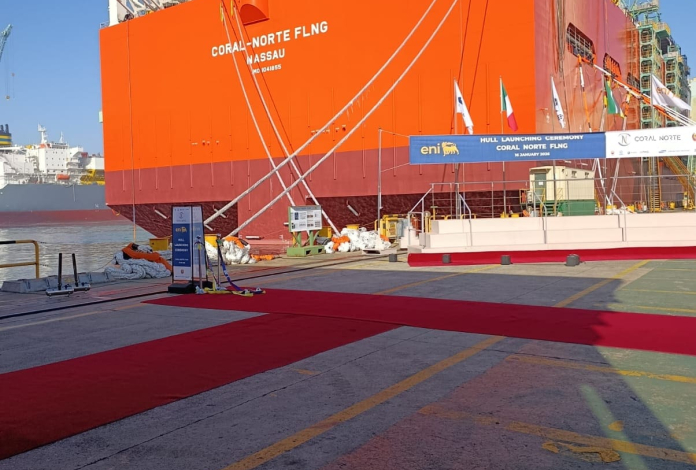Moçambique Lança Unidade Coral Norte-FLNG: Avanços em GNL