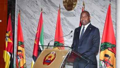 Moçambique valida eleições no Uganda e Chapo felicita Museveni pela vitória