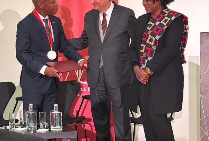 Presidente do Tribunal Supremo homenageado em Lisboa