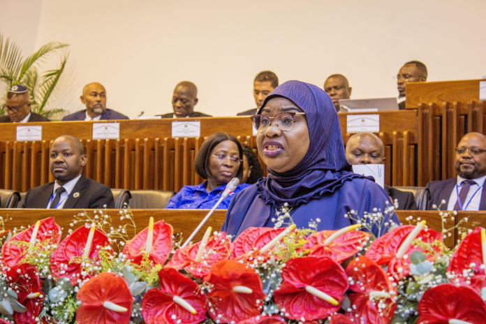 Desafios e Esperança em Moçambique