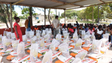 MUNICÍPIO DE MARRACUENE ENTREGA 250 KITS DE ALIMENTAÇÃO A FAMÍLIAS DE MACANETA
