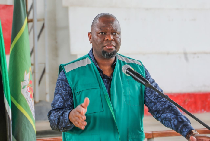 PRESIDENTE DO CONSELHO MUNICIPAL DE MAPUTO EXONERA ADMINISTRADOR DE KANYAKA