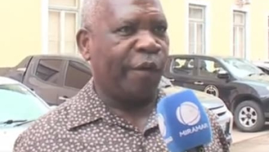 António Muchanga Reassume Uso de Símbolos da Renamo