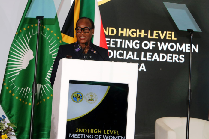 MOÇAMBIQUE LIDERA DEBATE SOBRE VIOLÊNCIA DIGITAL CONTRA A MULHER EM FÓRUM DE ALTO NÍVEL NA ÁFRICA DO SUL  