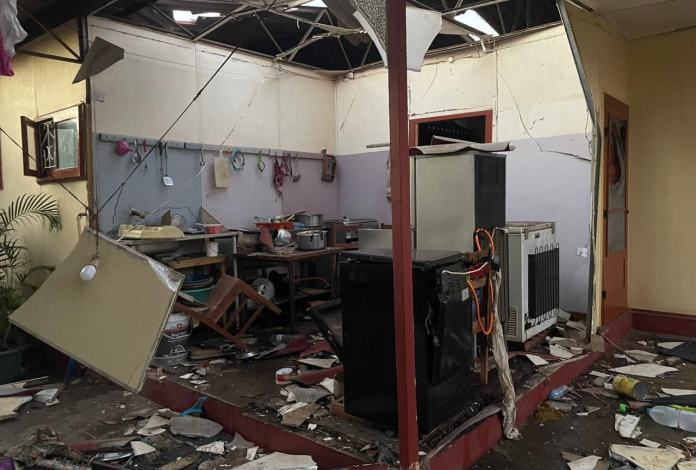 IDOSA E DOIS NETOS ESCAPAM À MORTE APÓS EXPLOSÃO DESTRUIR CASA EM XAI-XAI