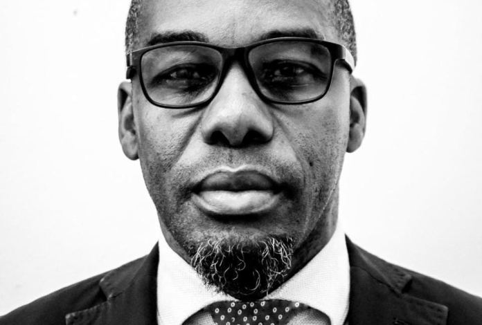 Luto em Moçambique: Homenagens a José Sixpence, Jornalista