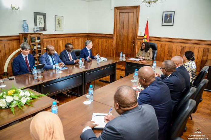 Moçambique e Banco Mundial Firmam Acordos de Financiamento